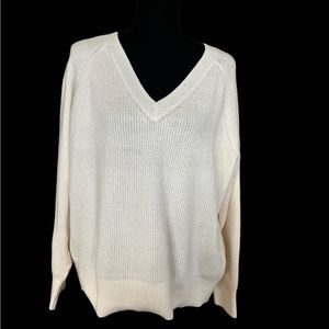 Old Navy v-neck sweater NWOT